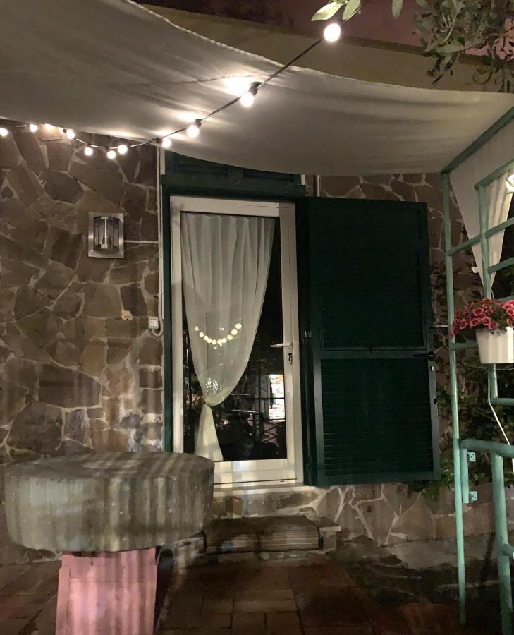 Il Frantoio Di Olimpia Hotell Lerici Exteriör bild